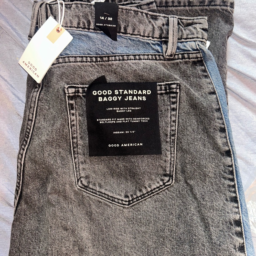 Good American Good Standard Baggy Jeans